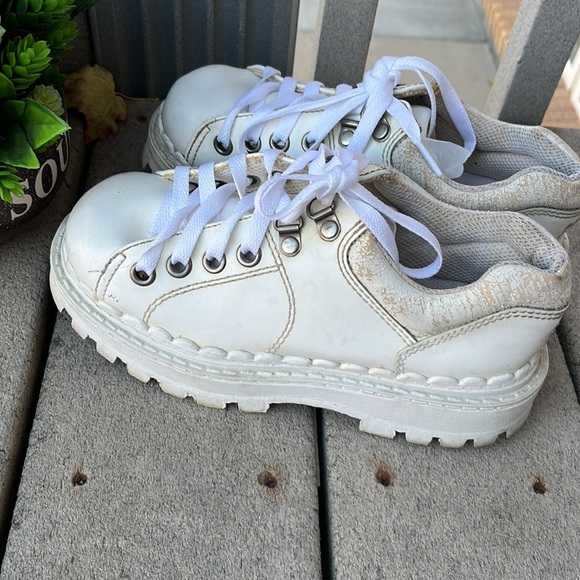 Soda Vintage’90 White Platform and Chunky Shoes Y2K - Picture 7 of 14